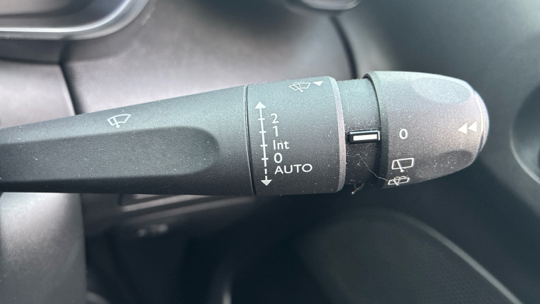 Citroen C3 Aircross 1.2 PureTech 110 Shine 5dr Petrol Hatchback